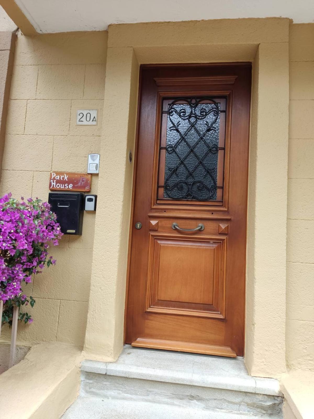 Park House -Beside The Medieval Town Of Rhodes Rhodes City Екстер'єр фото
