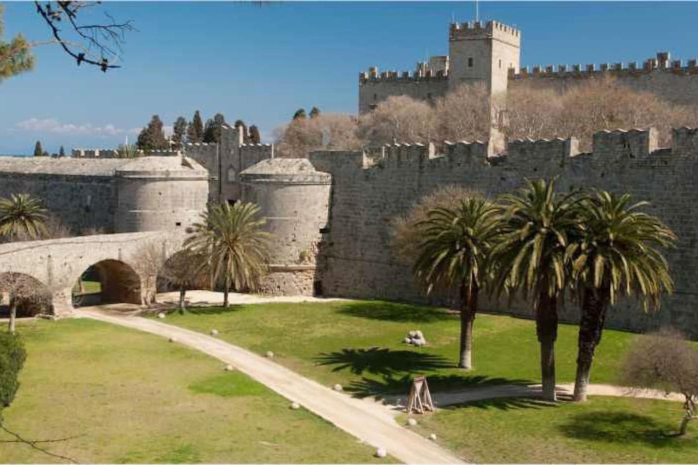 Park House -Beside The Medieval Town Of Rhodes Rhodes City Екстер'єр фото